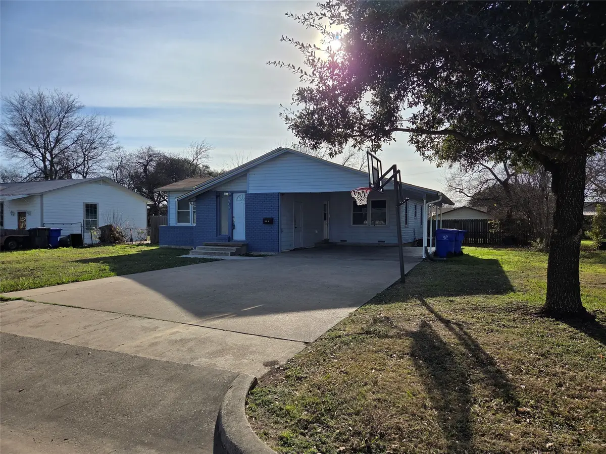 908 Lawrence Drive, Waco, TX 76710 - Image #1