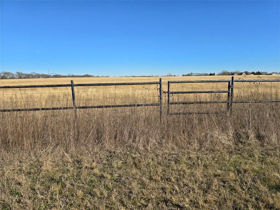 9999 Fm 3133 Road, Van Alstyne, TX 75495 - Image #2