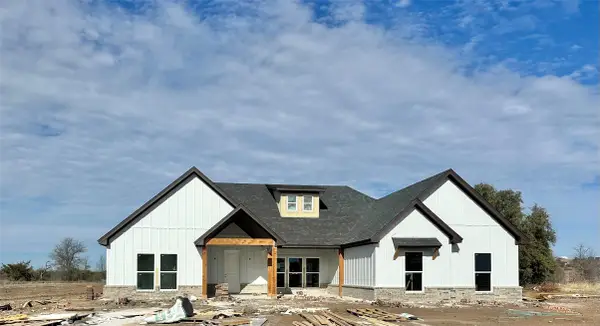 2001 Collin Street, Weatherford, TX 76085