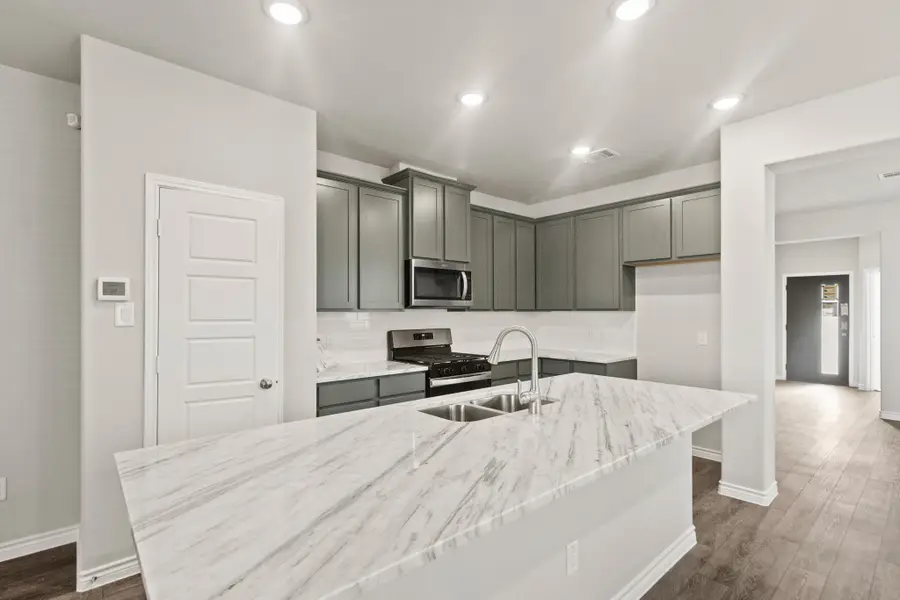 6904 Night Owl Lane, Fort Worth, TX 76036 - Image #2