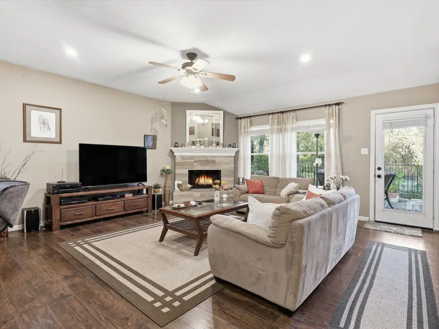 3209 Kingsbury Drive, McKinney, TX 75069 - Image #3