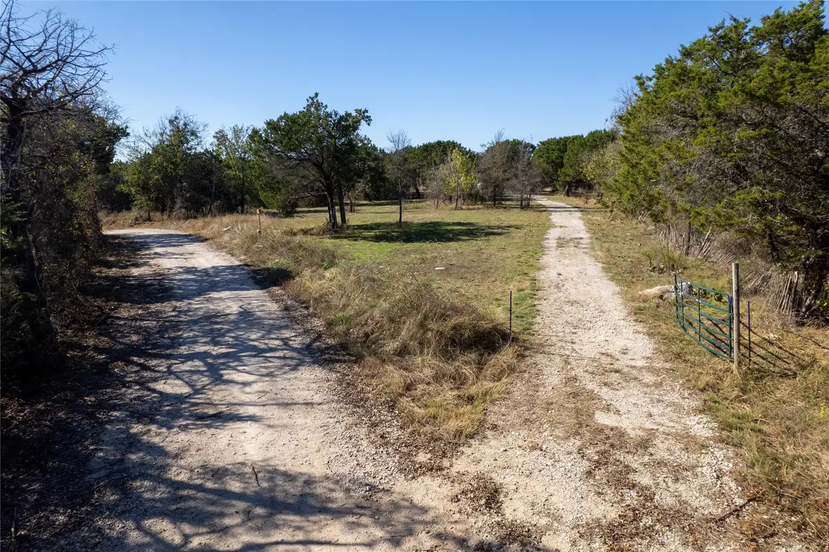 17574 Meador Grove Road, Moody, TX 76557 - Image #1