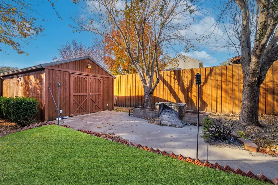 12212 Stillglen Trail, Fort Worth, TX 76028 - Image #2