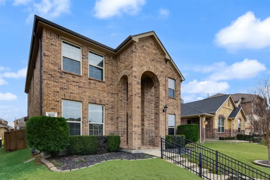 5821 Bindweed Street, Fort Worth, TX 76123 - Image #2