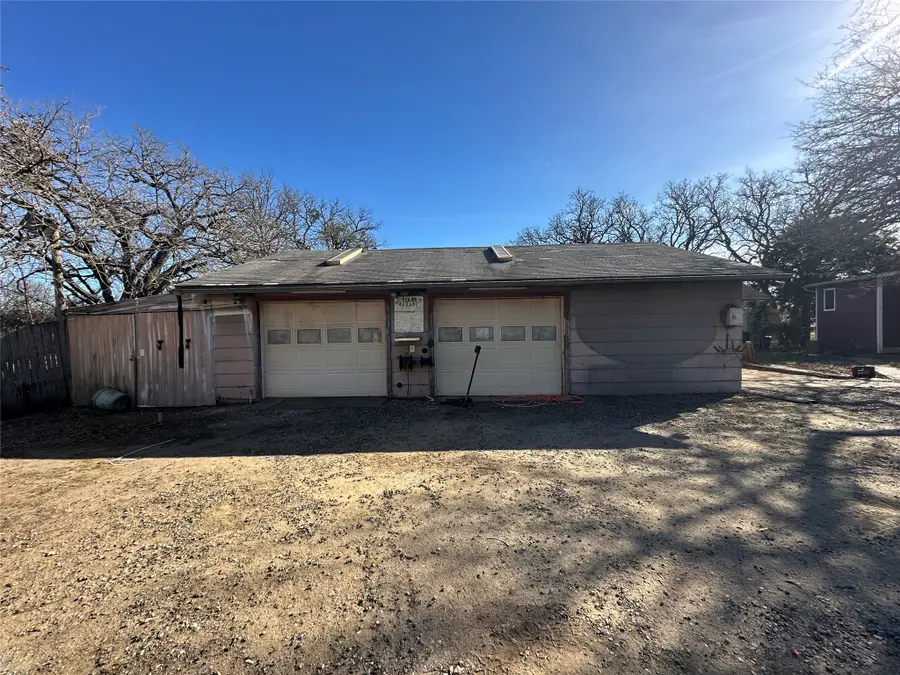 3205 Ben Street, Burleson, TX 76028 - Image #3