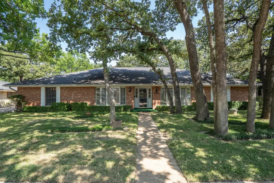 1604 Oak Meadow Drive, Irving, TX 75061 - Image #2