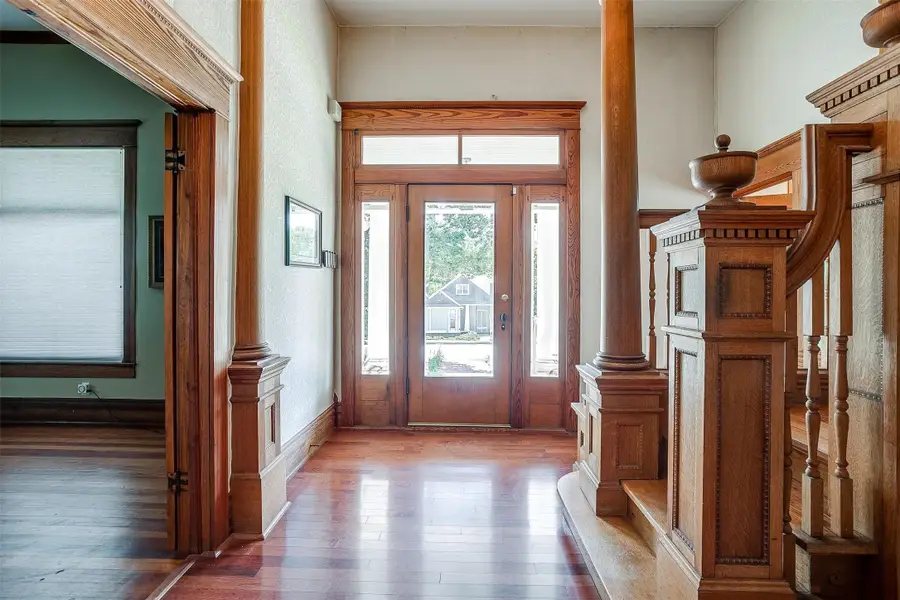 708 S Waco Street, Weatherford, TX 76086 - Image #3