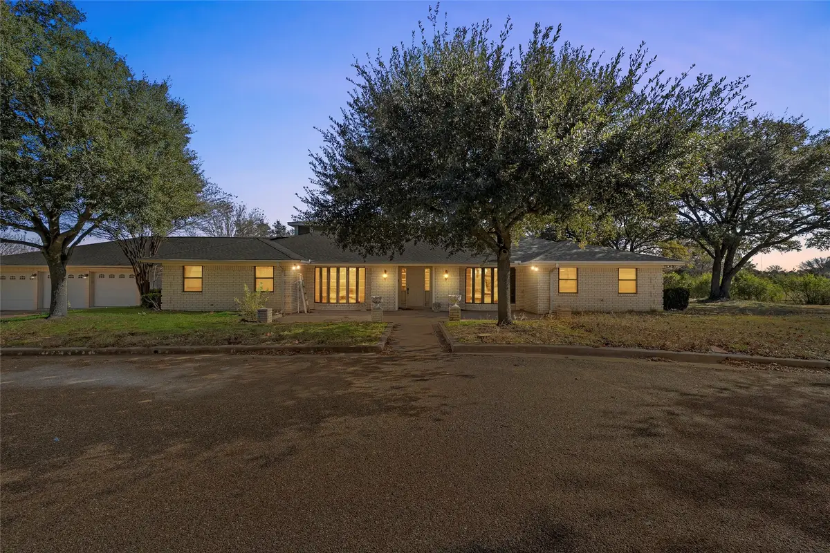 544 Lusk Creek Road, Eddy, TX 76524 - Image #1
