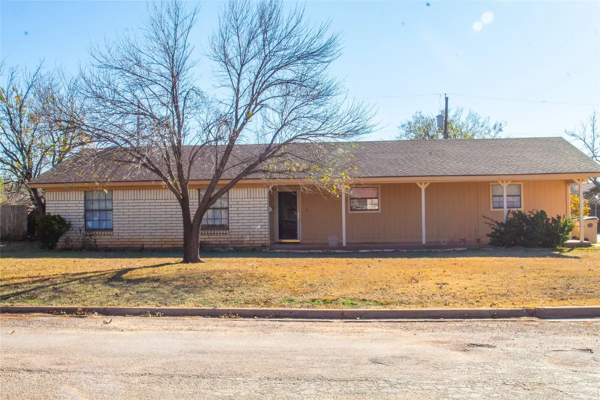 1719 21st Street, Anson, TX 79501 - Image #1