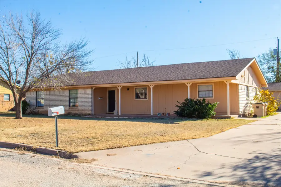 1719 21st Street, Anson, TX 79501 - Image #2