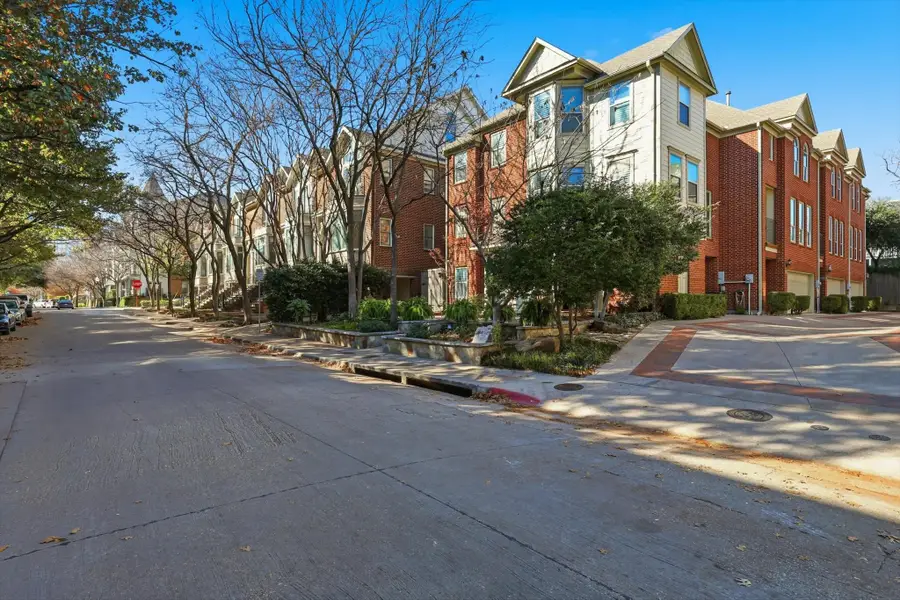 2615 Colby Street #B, Dallas, TX 75204 - Image #2