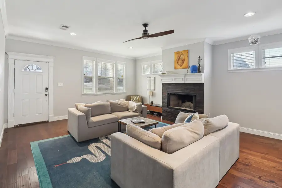 601 N Lancaster Avenue, Dallas, TX 75203 - Image #2