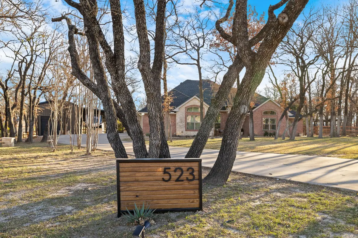 523 Post Oak Drive, Newark, TX 76071 - Image #1