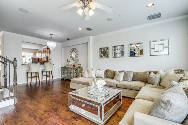 3932 Asbury Lane, Addison, TX 75001