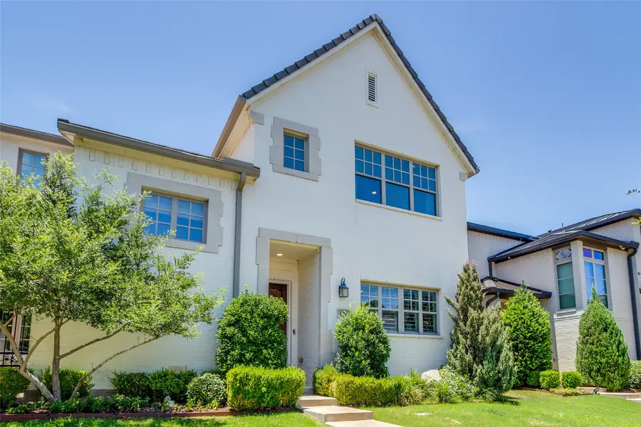 520 Sheer Bliss Lane, River Oaks, TX 76114 - #2