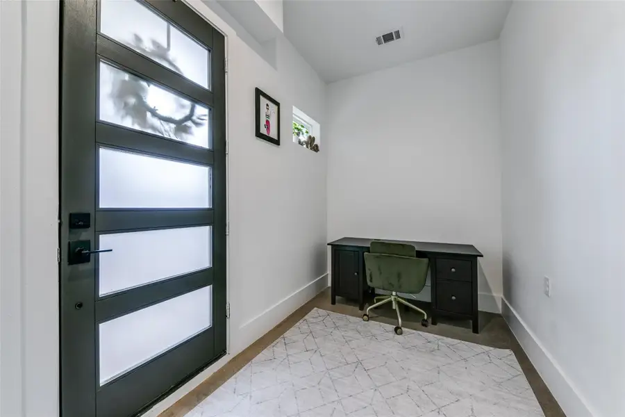 4205 Roseland Avenue #203, Dallas, TX 75204 - Image #3