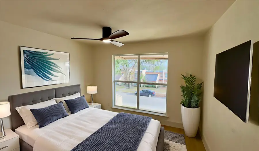 417 Valley Park Drive, Garland, TX 75043 - Image #3