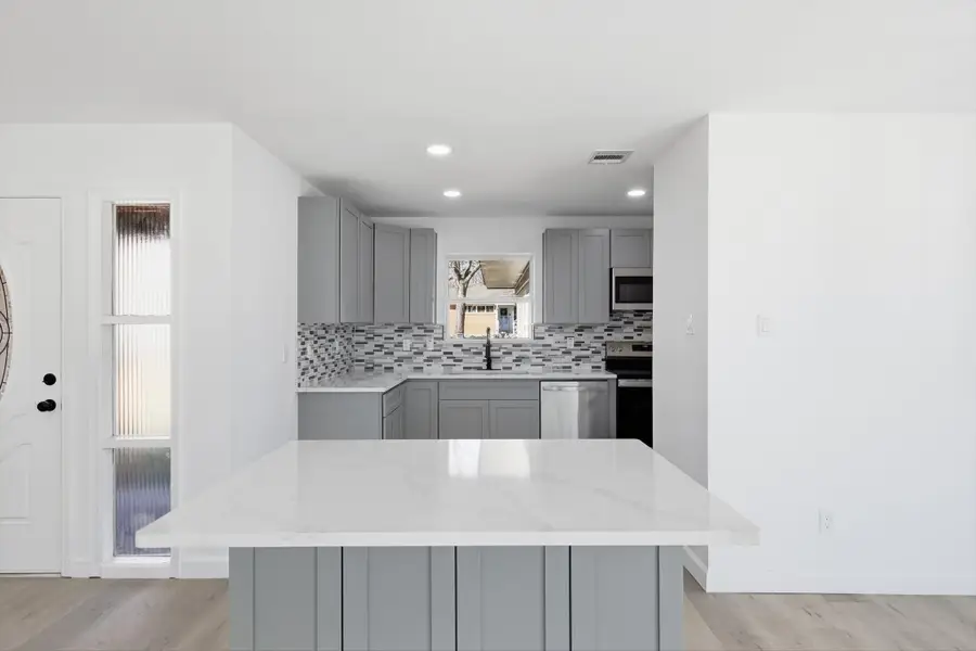 2900 Old Orchard Road, Garland, TX 75041 - Image #2