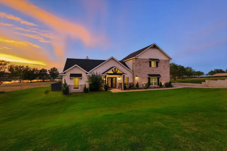 7025 Lake Vista Drive, Streetman, TX 75859 - Image #2