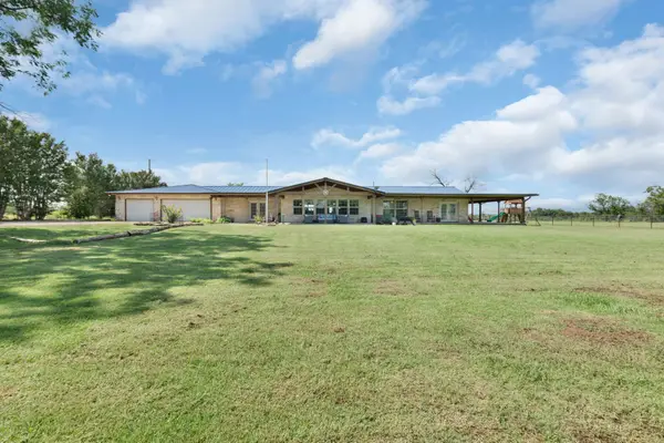 10292 W Us Highway 190 W, Lometa, TX 76853