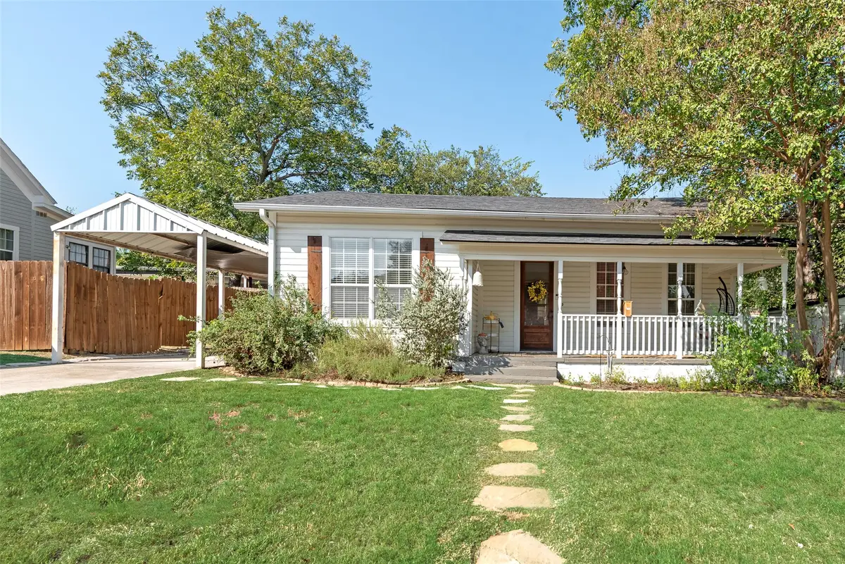 318 S Walnut Street, Weatherford, TX 76086 - Image #1