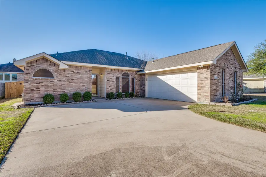 462 Tranquility Lane, Cedar Hill, TX 75104 - Image #2
