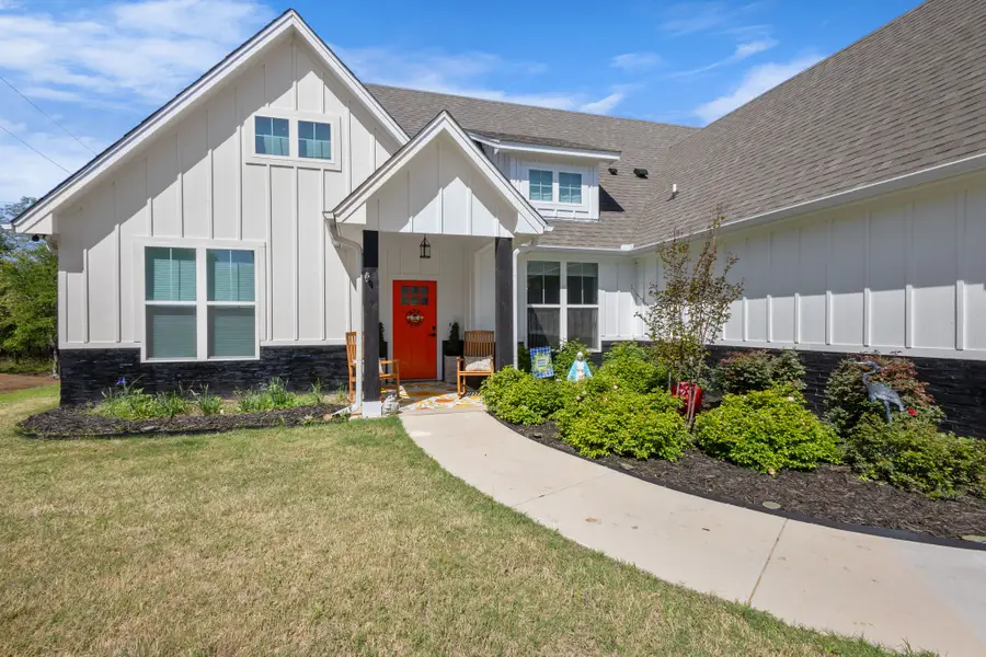 116 Lindsey Lane, Runaway Bay, TX 76426 - #3