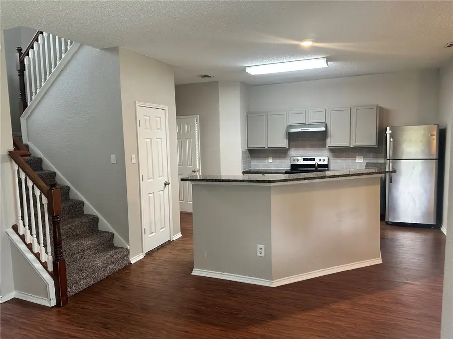 803 Orian Drive, Mesquite, TX 75181 - Image #3