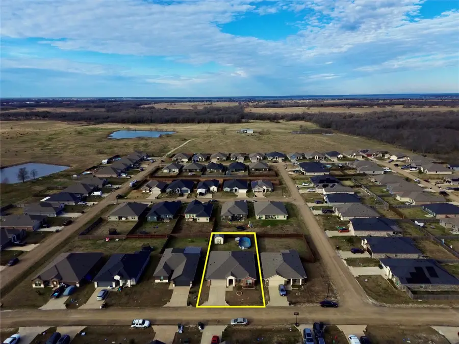 140 Creek Meadow Drive, Mabank, TX 75147 - Image #3