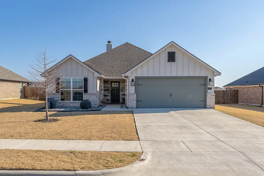 4203 Padron Lane, Sanger, TX 76266 - Image #2