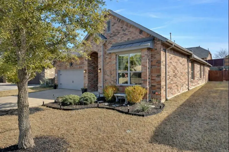 15420 Elm Bluff Way, Roanoke, TX 76262 - Image #3