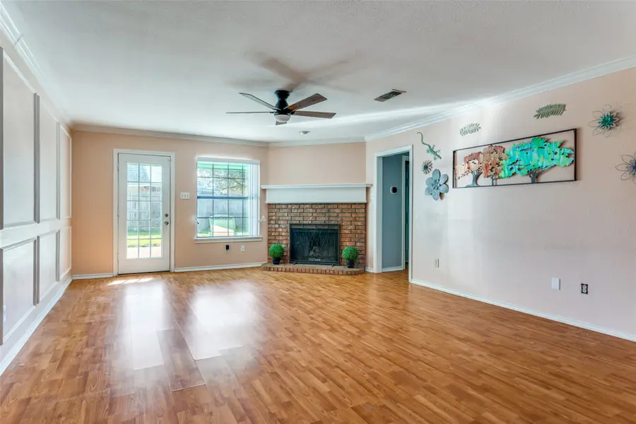 5029 Barberry Drive, Fort Worth, TX 76133 - Image #3