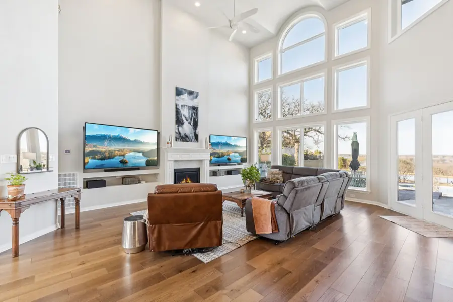 2198 Lakeridge Drive, Grapevine, TX 76051 - Image #3