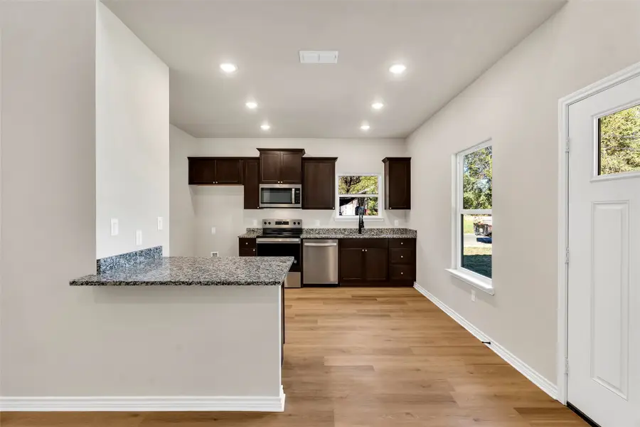 1701 Sandlin St, Longview, TX 75602 - Image #3