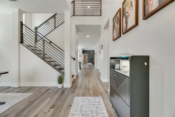 912 Lamp Post Lane, Argyle, TX 76226