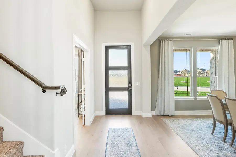 817 Rusty Run Drive, Midlothian, TX 76065 - Image #3