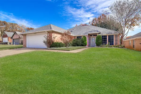 5505 Leffler Lane, Arlington, TX 76017