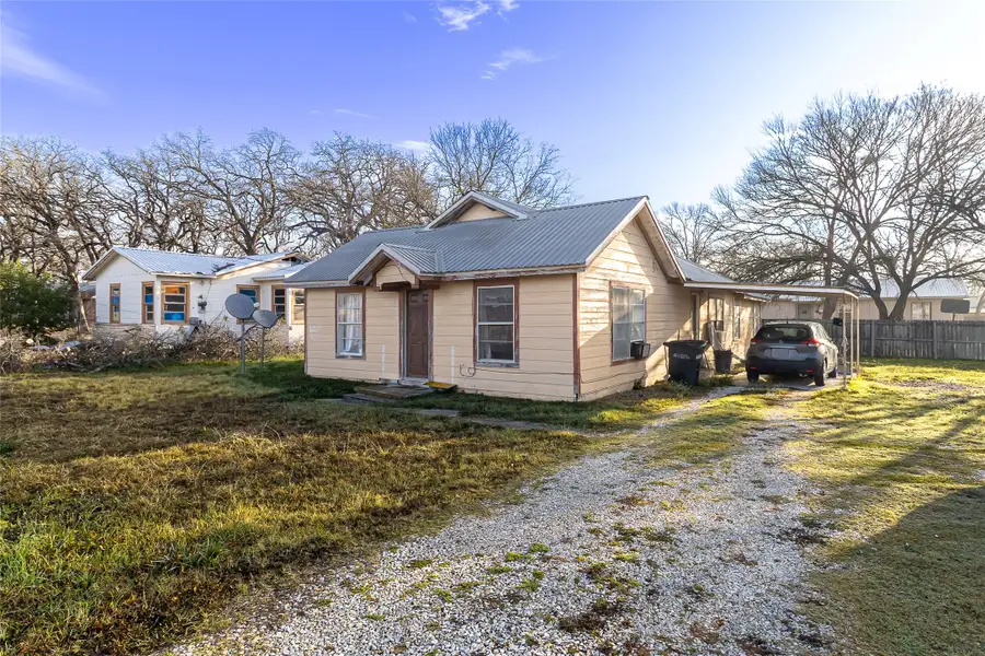 201 N Kings Trail, Little River Academy, TX 76554 - Image #3