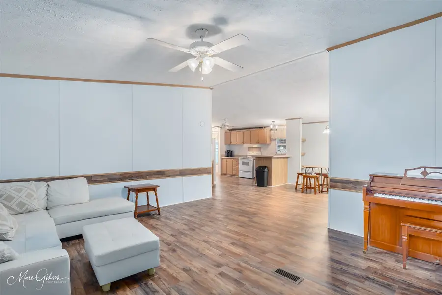 409 Glen Harbor, Bossier City, LA 71111 - Image #2