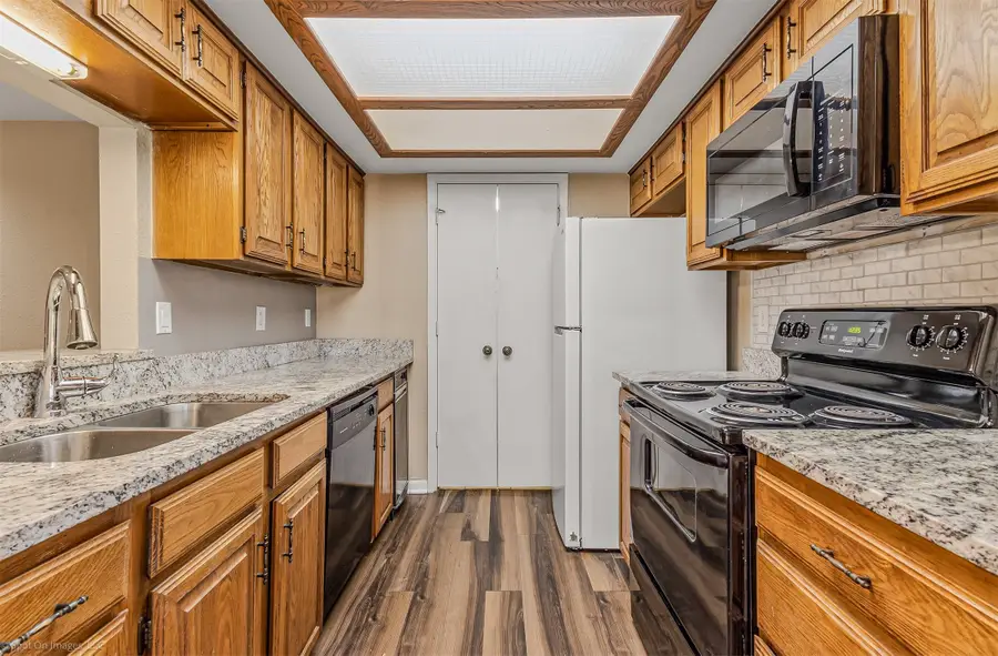 925 Signal Ridge, Rockwall, TX 75032 - Image #2