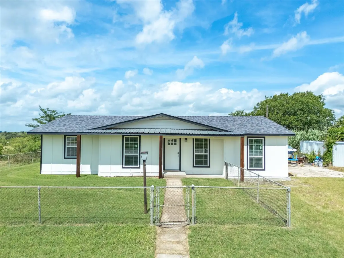 526 Jack Grace Hill Road, Bowie, TX 76230 - Image #1