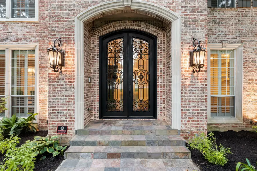 501 Primrose Court, Argyle, TX 76226 - Image #3