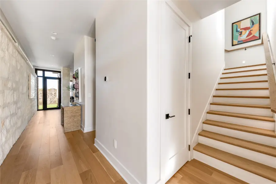 500 Ryan Joe Circle, Iredell, TX 76649 - Image #3