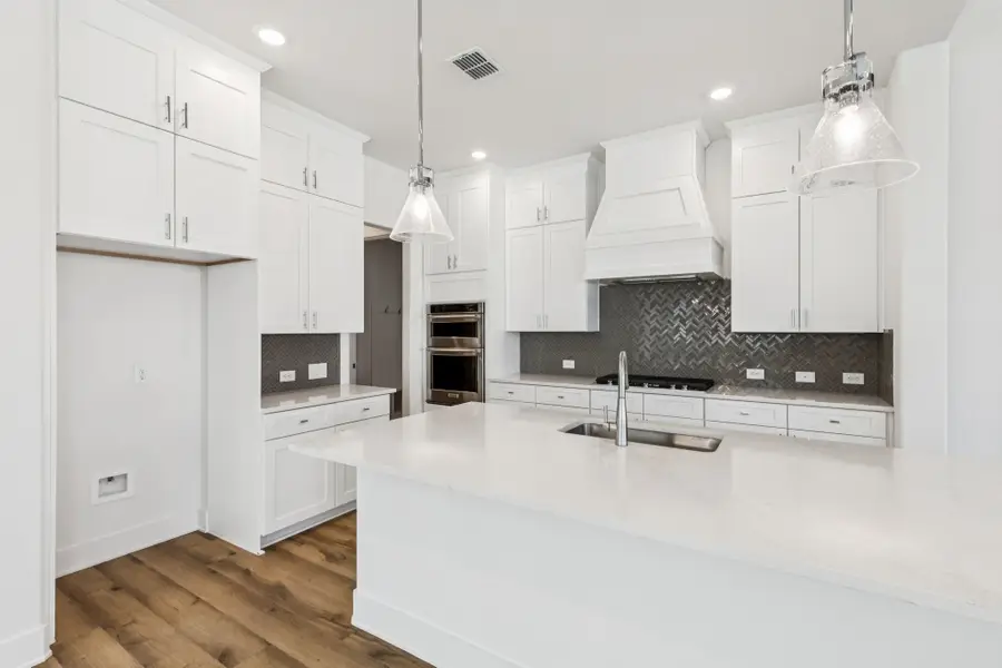 1608 Angus Trail, Van Alstyne, TX 75495 - Image #3