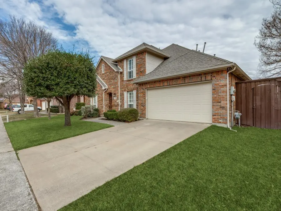 4226 Squaw Creek Drive, Frisco, TX 75035 - Image #2