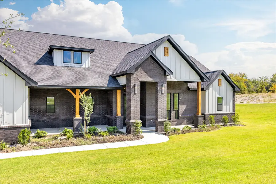 125 Oak Meadow Lane, Weatherford, TX 76085 - Image #3