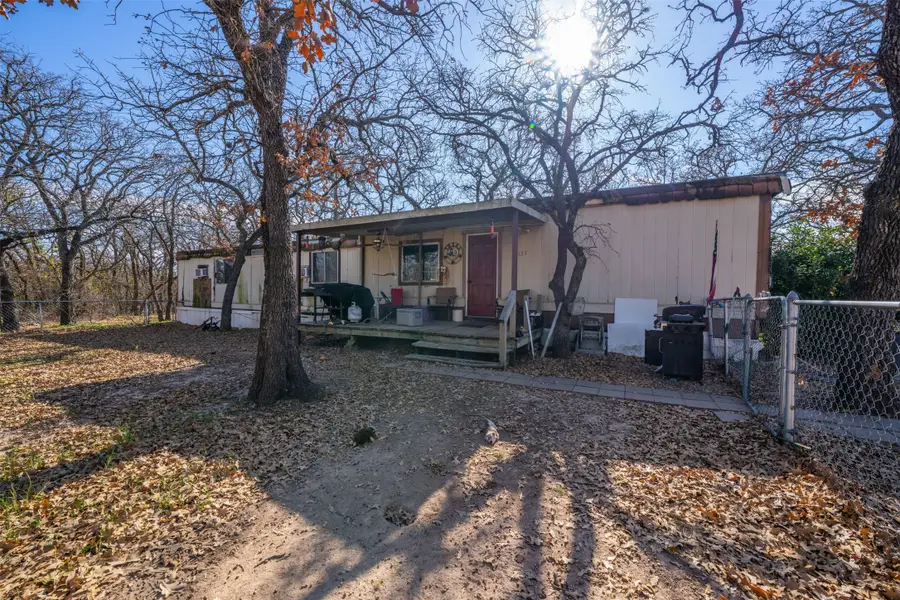 2811 Old Mineral Wells Highway, Weatherford, TX 76088 - Image #2