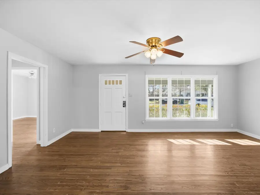 3458 Brady Avenue, Fort Worth, TX 76109 - Image #3