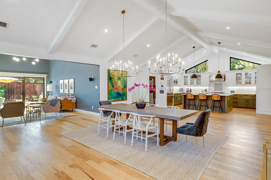 8722 Forest Hills Boulevard, Dallas, TX 75218 - Image #2