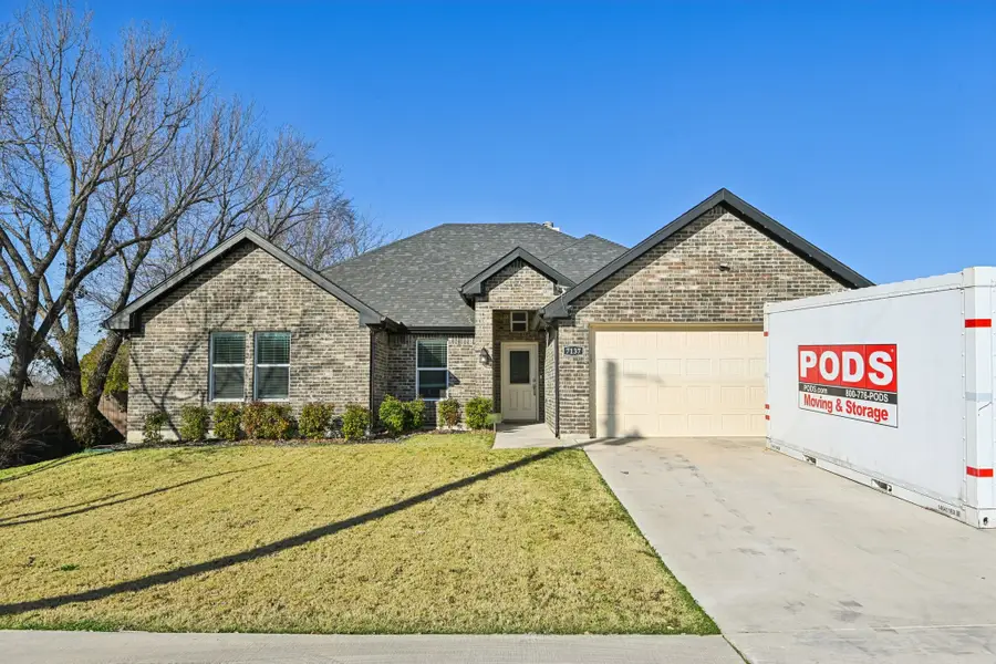 7137 John T. White Road, Fort Worth, TX 76120 - Image #2
